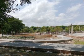 Alun-alun Tastura Lombok Tengah jadi sumber PAD 2025