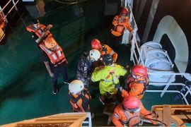 Tim SAR evakuasi ABK warga negara Filipina di perairan Aceh Besar