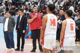 Menpora apresiasi DBL yang lakukan pembinaan pemain muda begitu masif