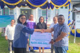 Bandara  Pattimura Ambon berikan bantuan pemeriksaan kesehatan gratis