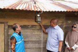 Arahan Langsung dari DPR RI, PLN UID Sumbar listrik 100 KK Lembah Gumanti Jelang Nataru