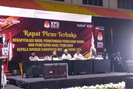 KPU Mimika tetapkan rekapitulasi suara hasil pilkada 2024