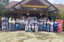 Investasi masa depan SR bersama SMA Negeri 1 Segedong