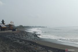 BMKG: Waspada tinggi gelombang hingga 2,5 meter di perairan utara Pulau Bangka