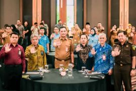 Polhukam kemarin dari pengamanan natal hingga korupsi