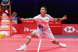 Kalahkan juara dunia, Jonatan melesat ke semifinal WTF 2024