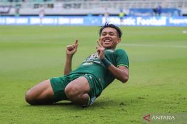 PSIM Yogyakarta lepas Kasim Botan ke Semen Padang