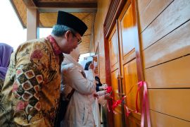 MUI-BI resmikan wakaf produktif pariwisata halal di Danau Maninjau