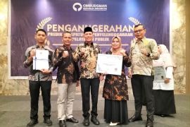 Pemkab Pasaman Raih Penghargaan Kualitas Terbaik Kepatuhan Pelayanan Publik 2024