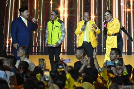 Prabowo hargai PDIP di luar koalisi untuk "check and balance"