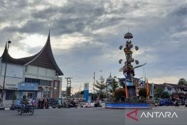 Pemkot Pariaman gunakan UMP Sumbar untuk UMK 2025