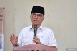Mendes Yandri Susanto ajak manfaatkan dana desa untuk Desa Berketahanan Pangan
