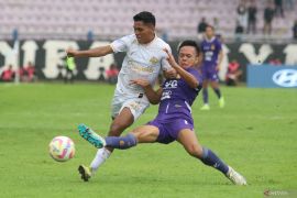 Madura United datangkan bek sayap muda Dede Sapari