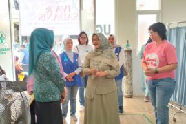 Seratusan perempuan di Kota Batu ikuti tes IVA deteksi kanker serviks