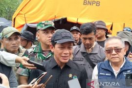 Menteri LH Hanif Faisol kirim bantuan untuk korban bencana Sukabumi