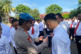 Propam Polda NTT periksa gawai personel cegah Judi Online