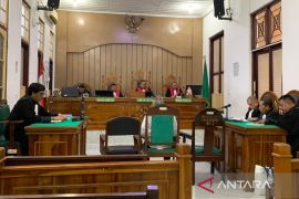 Jaksa tuntut 1,5 tahun penjara terdakwa korupsi IMB Gedung Balai Merah Putih