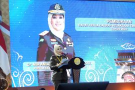 Kajati Jatim tekankan pentingnya penegakan hukum yang humanis dan profesional