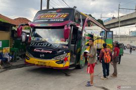 Terminal Lebak Bulus prediksi puncak kenaikan penumpang 23 Desember