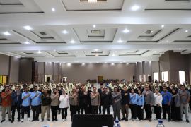 Polri beri pelatihan ratusan satpam di Surabaya jelang Natal-Tahun Baru