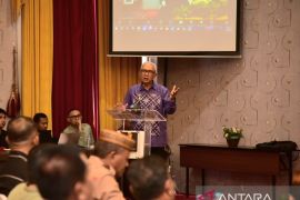 Gubernur: intervensi makanan bergizi perhatikan anak putus sekolah