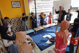 Tarik minat belajar, "English Massive" kemas pembelajaran lewat metode permainan