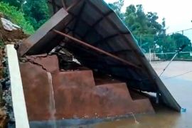 BMKG imbau warga Natuna Riau waspada dampak adanya bibit siklon tropis 98W