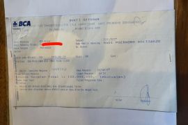 Penasihat hukum terdakwa Herman Budiyono ungkap aliran uang ke pelapor