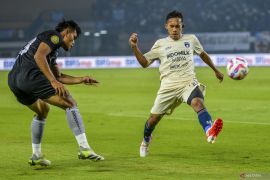 Liga 1: Kondisi Rachmat Irianto masih dalam pemantauan