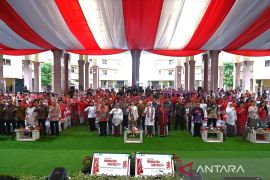 Peringatan Hari Ibu penegasan komitmen perjuangan kesetaraan perempuan