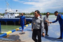 Imigrasi Kemenkumham Babel gencarkan layanan "Pasir Kuarsa"