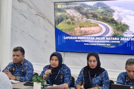 Bila ada lubang jalan nasional akan ditutup dalam 24 jam