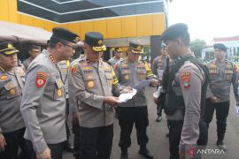 Lakukan pemeriksaan senpi anggota, Polda Babel komitmen jaga integritas dan profesionalitas