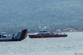 Patroli SAR di Selat bali