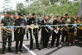 Bupati Banyumas: Jembatan Pegalongan-Mandirancan  dukung perekonomian