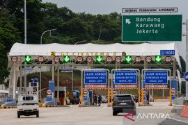 H-2 natal, Jasa Marga catat 993 ribu kendaraan tinggalkan Jabotabek