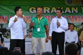 Wapres apresiasi petani muda ingin pindah lahan bertani ke daerah baru