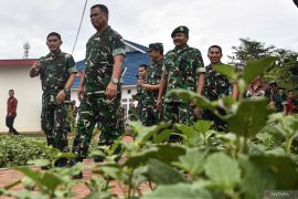 Wakasad tinjau dapur Badan Gizi Nasional di Palembang Page 1 Small