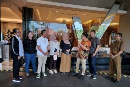 DPRD Surabaya dorong pelaku usaha berkontribusi aktif bayar pajak