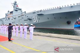 Tiga kapal perang China sandar di Tanjung Priok