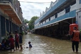 BPBD HST kerahkan puluhan personel bantu ribuan warga terdampak banjir