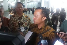 Pembatasan PDLN untuk efisiensi dan kebermanfaatan