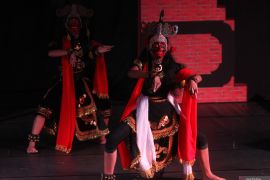 Pagelaran wayang topeng di Malang