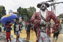 Jumlah wisatawan saat libur Natal dan Tahun Baru