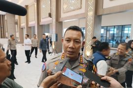 Polda Jatim sekat sejumlah titik strategis saat libur tahun baru