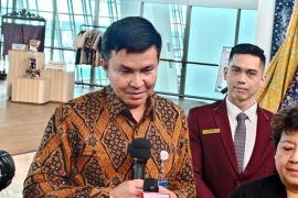 Garuda Indonesia ungkap alasan harga tiket pesawat mahal