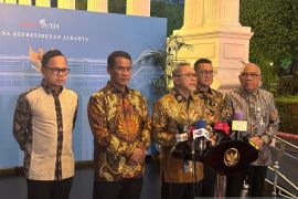 Pemerintah naikkan harga dan jamin beli semua hasil petani