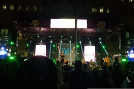 Ribuan warga padati kantor Wali Kota Jakbar rayakan tahun baru