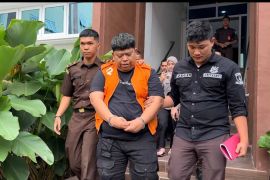 Kejari Bireuen menetapkan camat sebagai tersangka korupsi bimtek