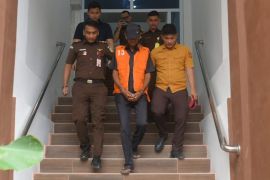 Kejari Bireuen tahan tersangka korupsi PNPM Rp856,3 juta